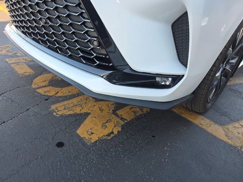 Used 2023 Toyota Sienna XSE image 11