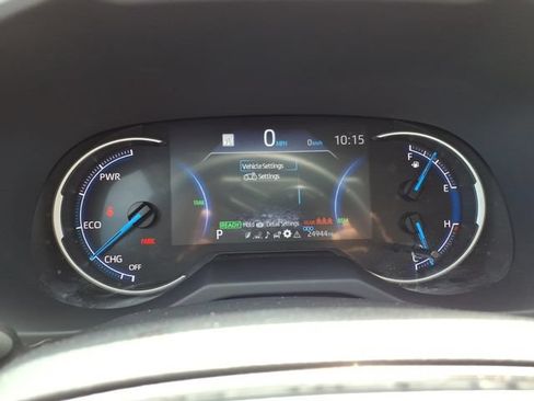 Used 2025 Toyota RAV4 XLE Premium AWD/4WD image 22