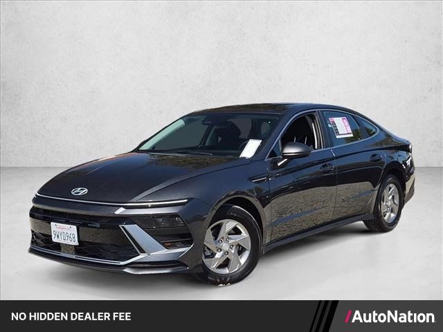 Certified 2025 Hyundai Sonata SE FWD image 1