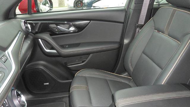 Used 2022 Chevrolet Blazer Premier w/ Enhanced Convenience Package AWD/4WD image 23