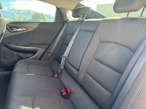 Used 2016 Chevrolet Malibu LT image 21