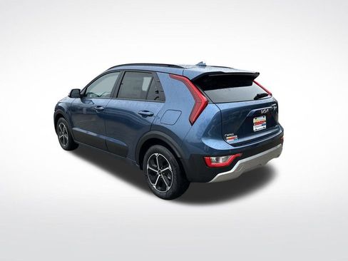 New 2025 Kia Niro EX image 3
