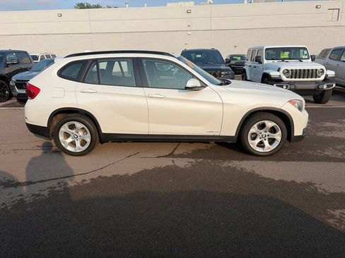 Used 2014 BMW X1 sDrive28i RWD image 4