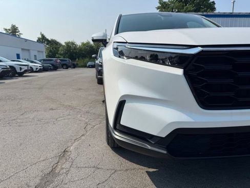 Used 2026 Honda CR-V EX image 11