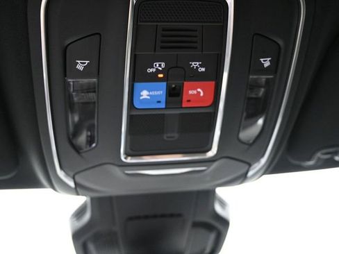 New 2026 Jeep Cherokee Laredo AWD/4WD image 29