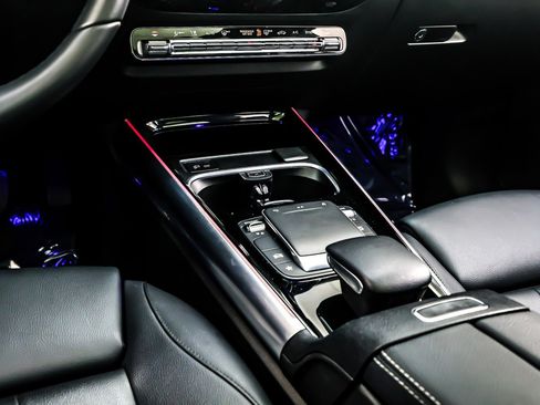 Used 2023 Mercedes-Benz GLA 250 image 7