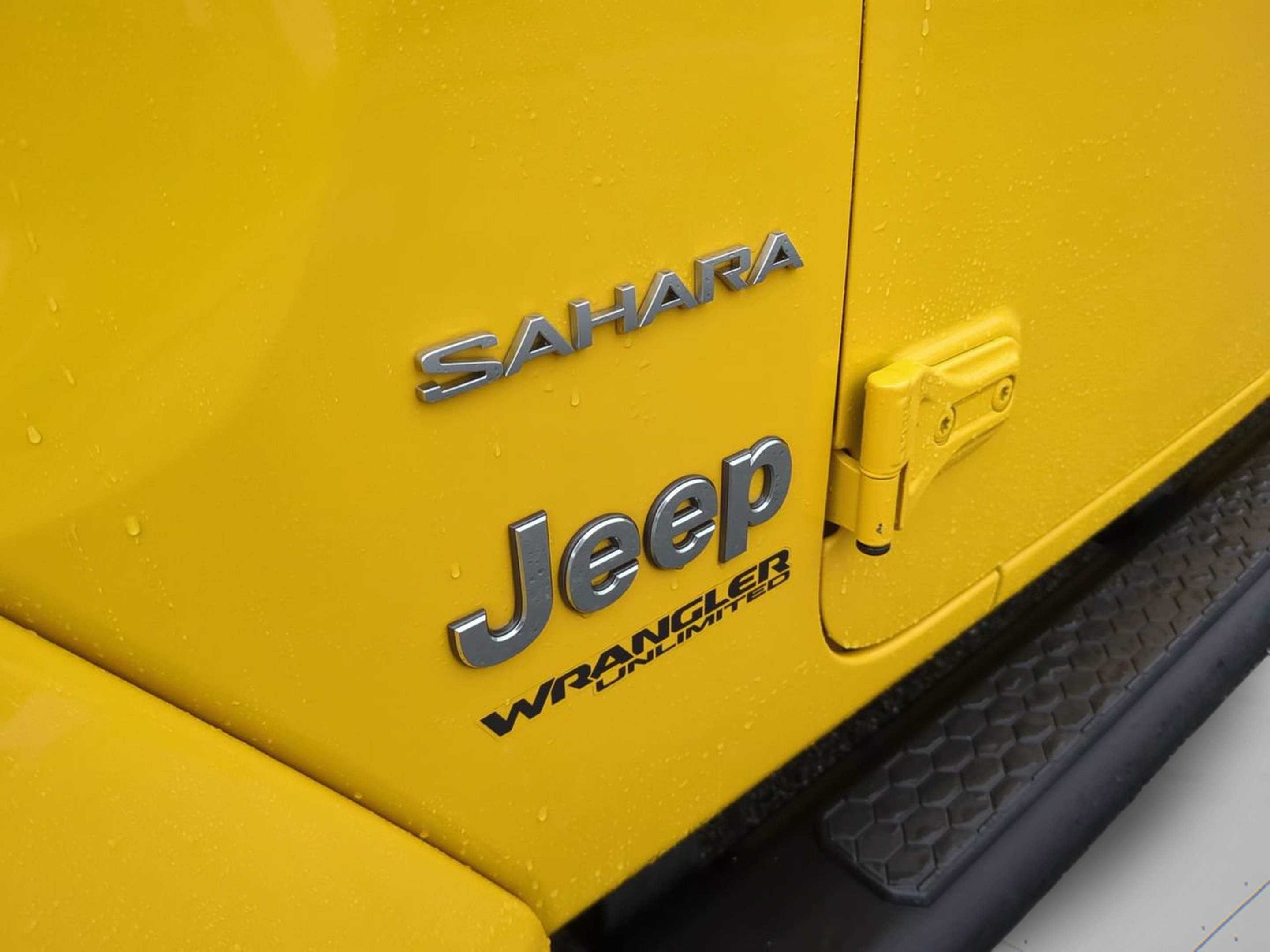 Used 2021 Jeep Wrangler Unlimited Sahara w/ LED Lighting Group AWD/4WD image 30