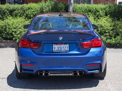 Used 2020 BMW M4 Coupe w/ Competition Package RWD image 6
