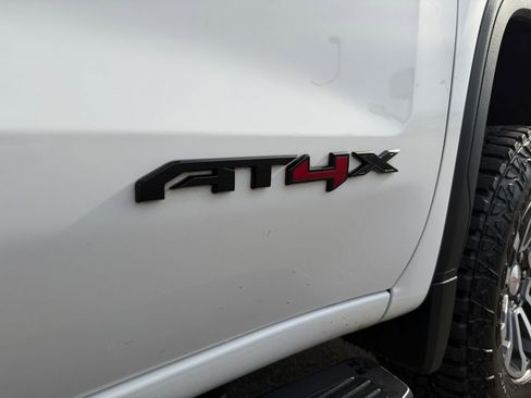 Used 2023 GMC Sierra 1500 AT4X AWD/4WD image 8