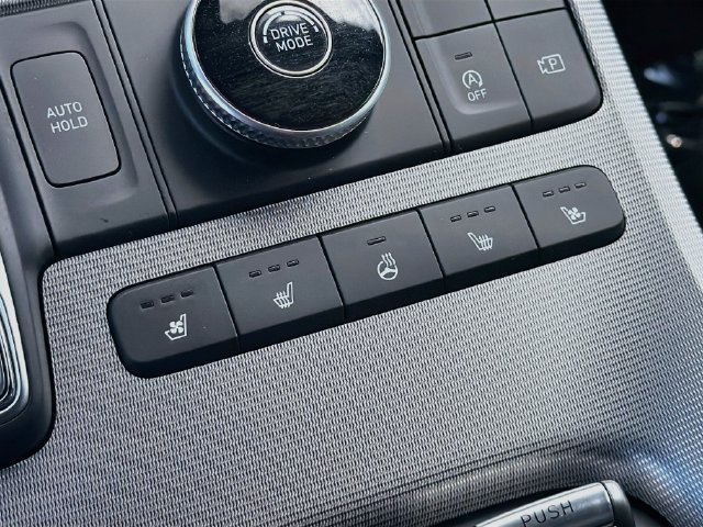 Used 2024 Hyundai Palisade Calligraphy FWD image 21