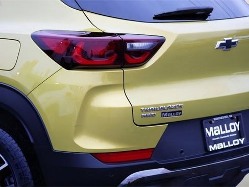 Used 2025 Chevrolet TrailBlazer ACTIV w/ Convenience Package image 6