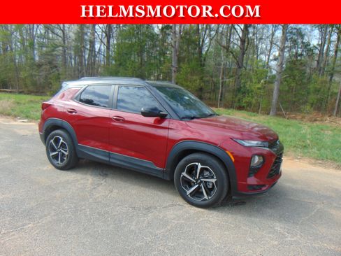 Used 2021 Chevrolet TrailBlazer RS w/ Convenience Package image 7