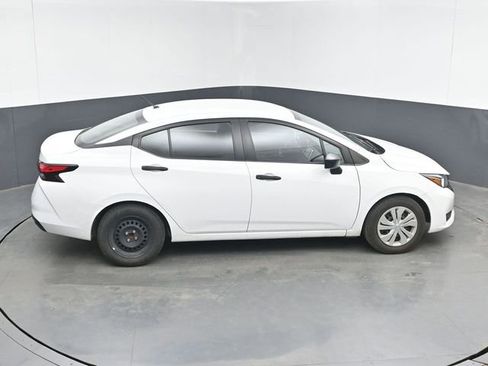 Used 2023 Nissan Versa S FWD image 26