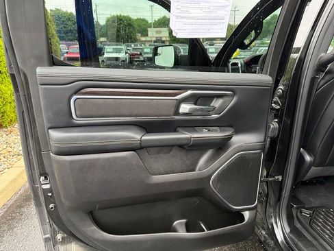 Used 2026 RAM 1500 Laramie AWD/4WD image 18