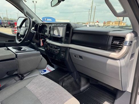 Used 2023 Ford F250 XLT AWD/4WD image 60