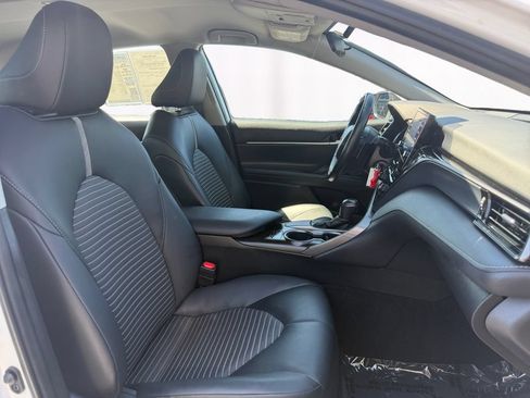 Used 2024 Toyota Camry SE FWD image 15
