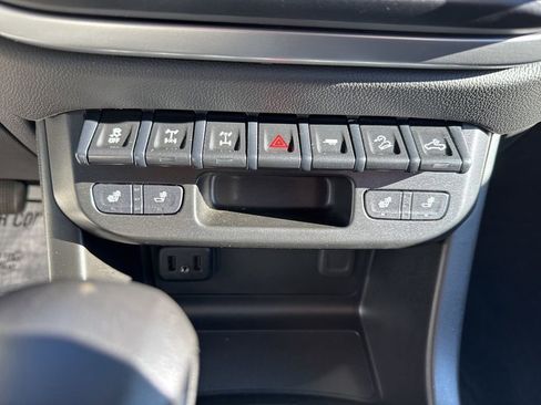 Used 2022 Chevrolet Colorado ZR2 image 26