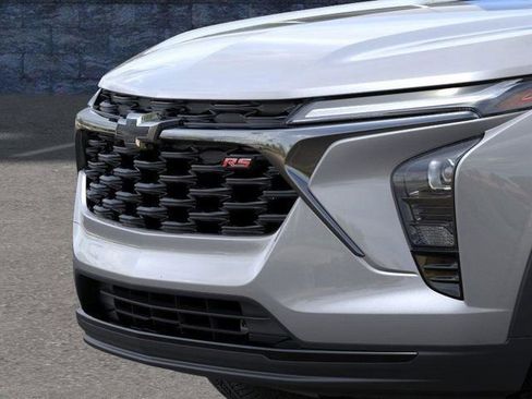 New 2026 Chevrolet Trax RS w/ Sunroof Package image 13