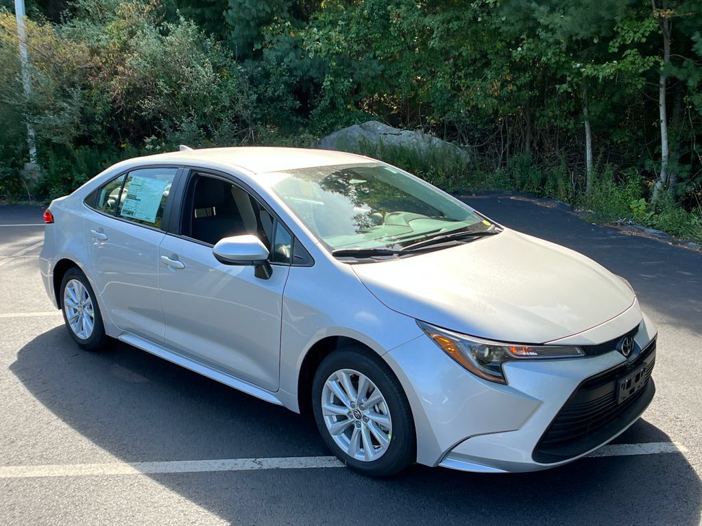 New 2026 Toyota Corolla LE w/ LE Premium Package FWD image 7