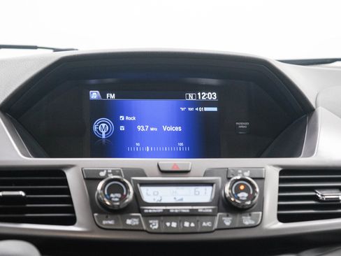 Used 2016 Honda Odyssey EX-L image 19