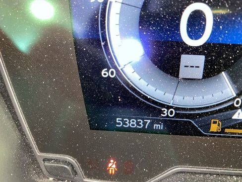 Used 2019 BMW i8 Coupe image 8