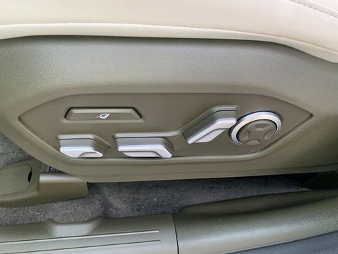 Certified 2025 Hyundai Santa Fe Calligraphy AWD/4WD image 23