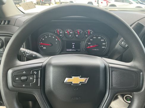 Certified 2025 Chevrolet Silverado 2500 Custom w/ Custom Convenience Package AWD/4WD image 8
