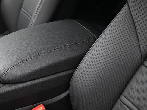 New 2026 Porsche Cayenne Coupe image 21