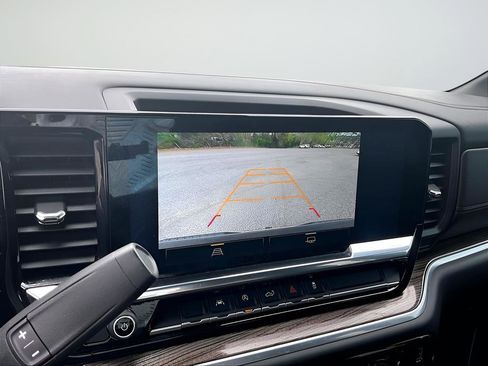 Certified 2022 Chevrolet Silverado 1500 LT image 25