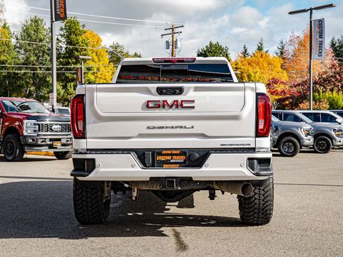 Used 2022 GMC Sierra 3500 Denali image 5