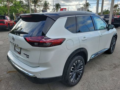 New 2026 Nissan Rogue Platinum image 7