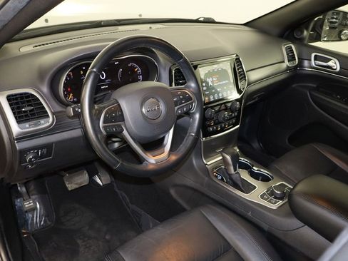 Used 2020 Jeep Grand Cherokee Limited w/ Trailer Tow Group IV image 28