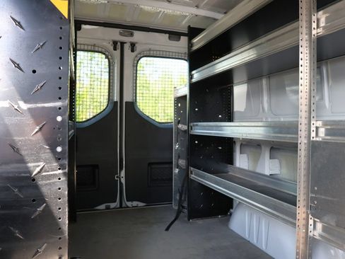 Used 2022 Mercedes-Benz Sprinter 2500 image 24