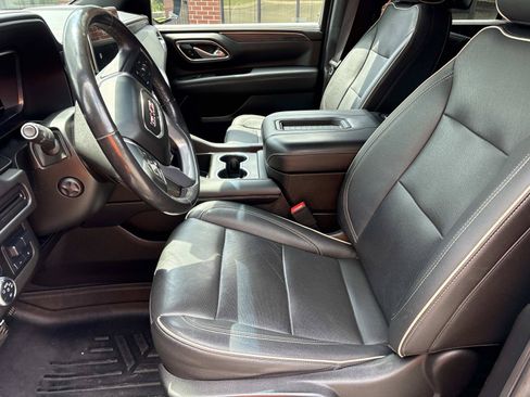Used 2022 GMC Yukon SLT w/ SLT Premium Package AWD/4WD image 18
