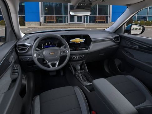 New 2026 Chevrolet TrailBlazer LT w/ Convenience Package AWD/4WD image 15