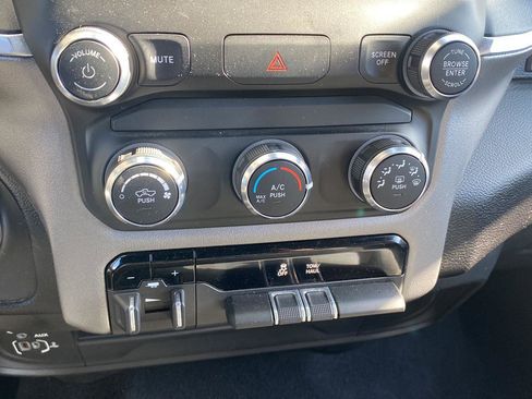 Used 2024 RAM 2500 Big Horn w/ Bed Utility Group image 15