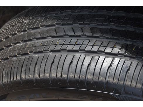 Certified 2025 Subaru Crosstrek 2.5i Sport w/ Crosstrek Mirror Package image 11