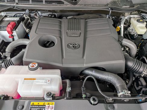 New 2026 Toyota Tundra Platinum AWD/4WD image 26
