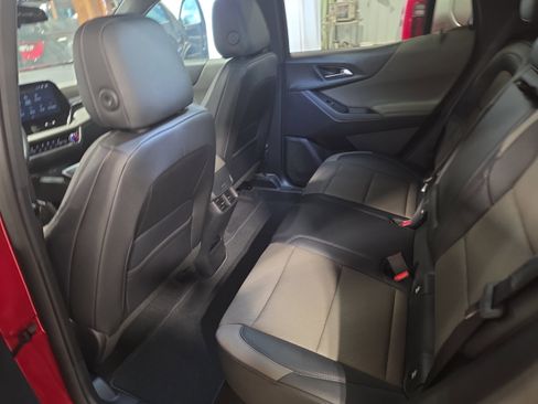 New 2026 Chevrolet Equinox LT w/ Convenience Package II image 13