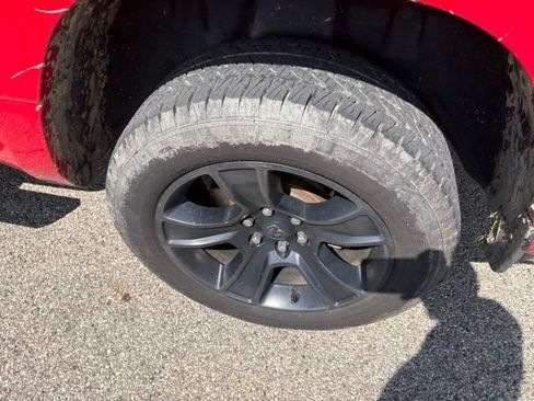Used 2020 RAM 1500 Big Horn AWD/4WD image 16