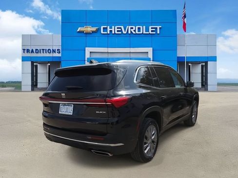 Certified 2025 Buick Enclave Preferred FWD image 9