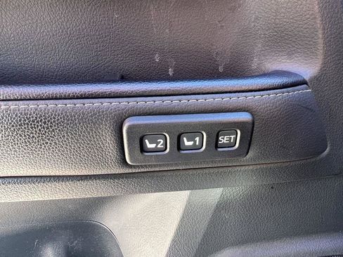 Used 2022 Toyota 4Runner Limited image 41