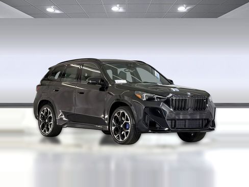 Used 2024 BMW X1 M35i w/ Shadowloine Package AWD/4WD image 7