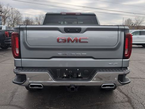 New 2026 GMC Sierra 1500 SLT image 6
