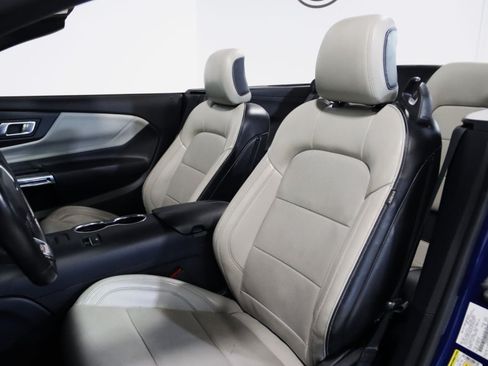 Used 2024 Ford Mustang Premium RWD image 41