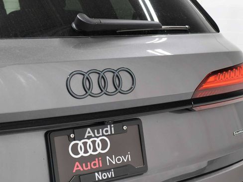 New 2026 Audi Q7 2.0T Premium AWD/4WD image 7