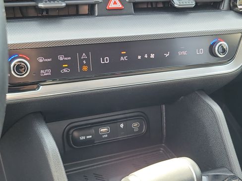 Used 2024 Kia Sportage SX FWD image 26