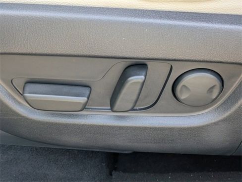 Used 2024 MAZDA CX-90 3.3 Turbo w/ Preferred Package image 17