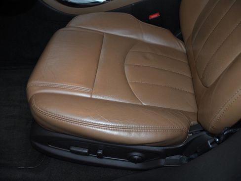 Used 2014 Buick Enclave Leather image 13