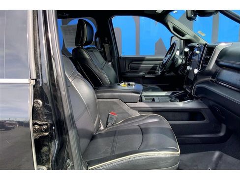 Used 2023 RAM 2500 Limited image 8